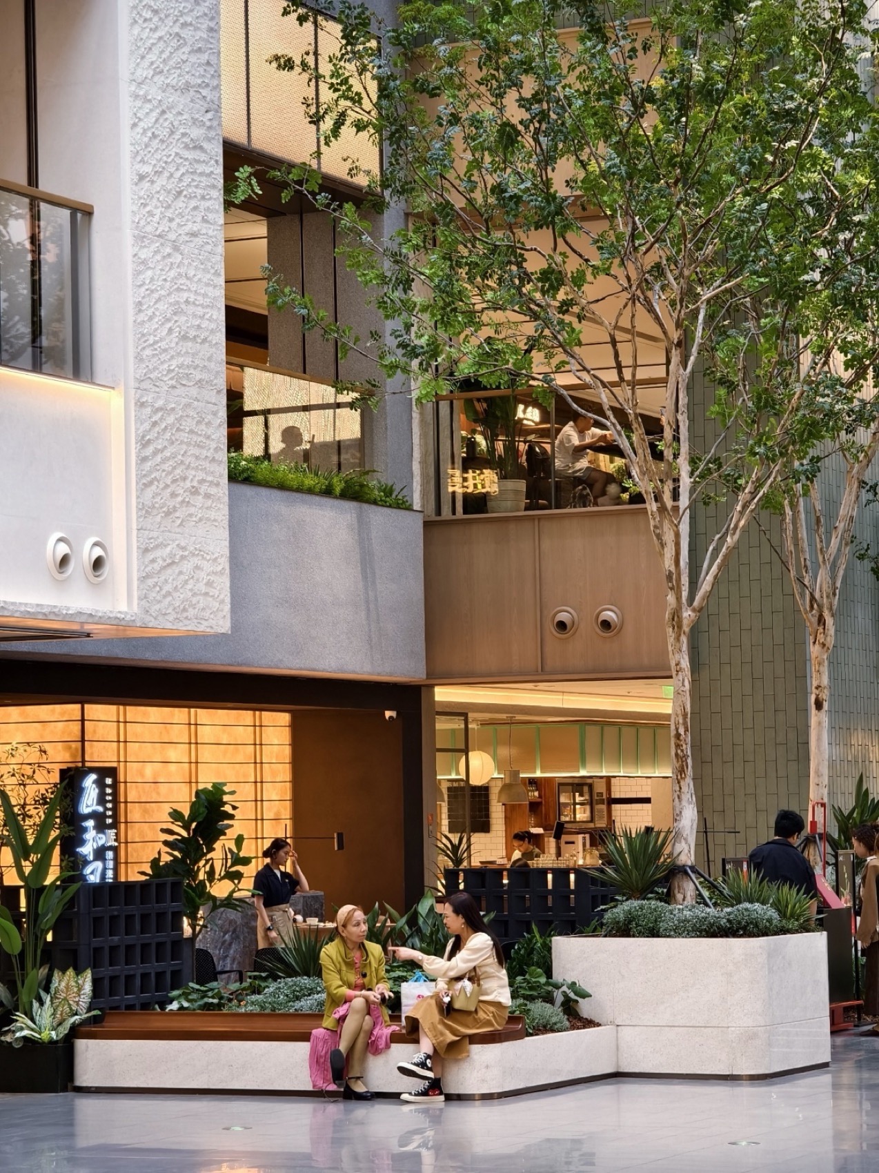 重庆龙湖北城天街B馆L4层室内景观营造丨中国湖北丨物候设计（重庆物候景观规划设计有限公司）-34