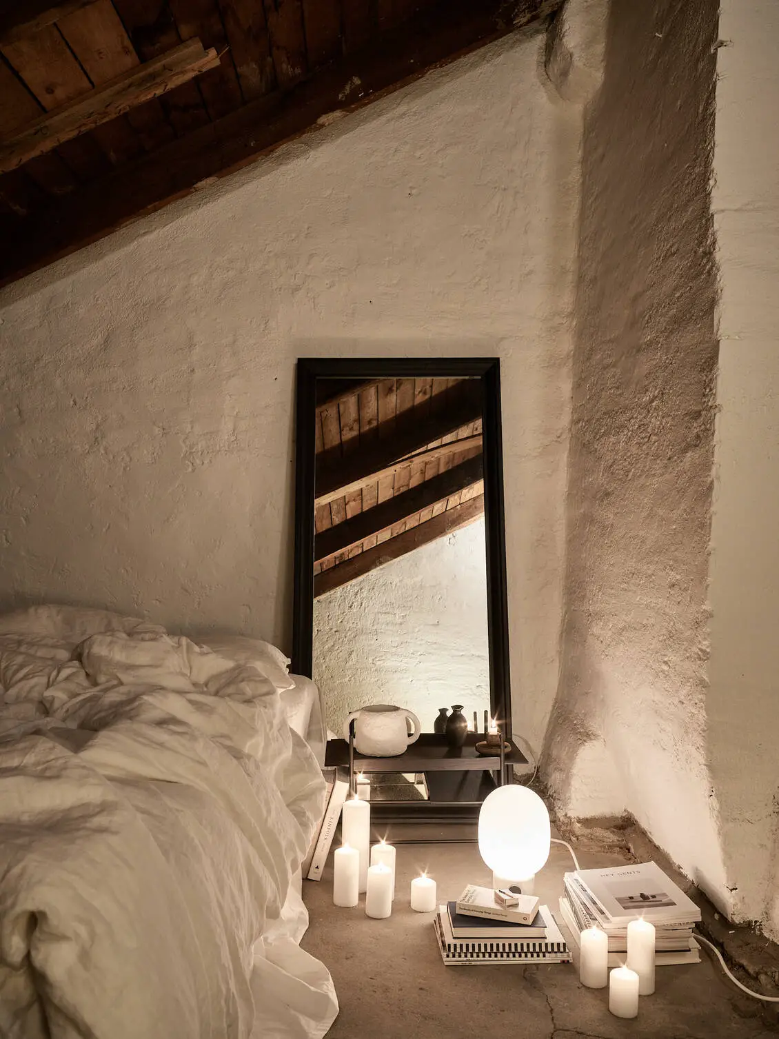 瑞典百年建筑中的经典斯堪的纳维亚风格公寓-16