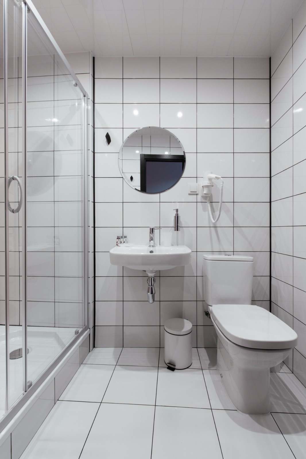 Pokrovka 6 Hotel 酒店：糖浆色装饰空间-25