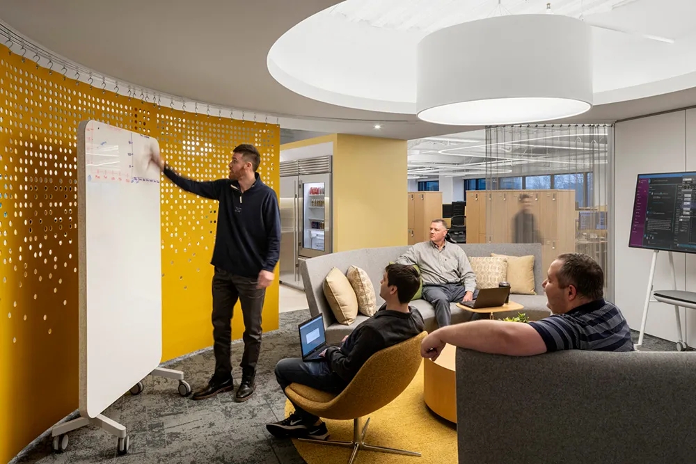 美国金融科技公司诺沃克总部-35