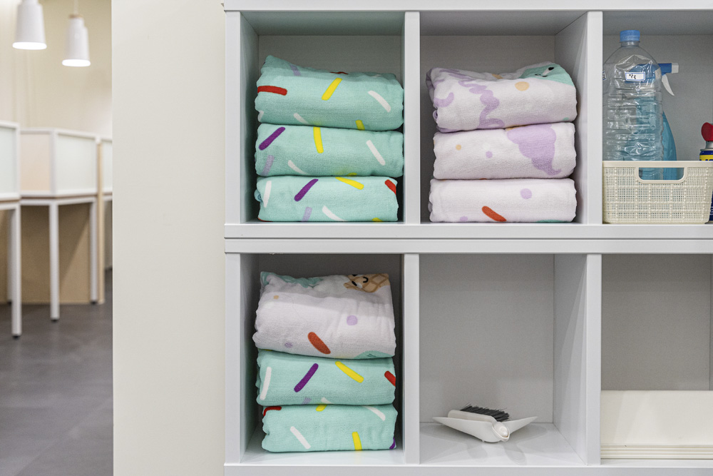 简约白调 | 80 平米咖啡厅的室内设计魅力-22