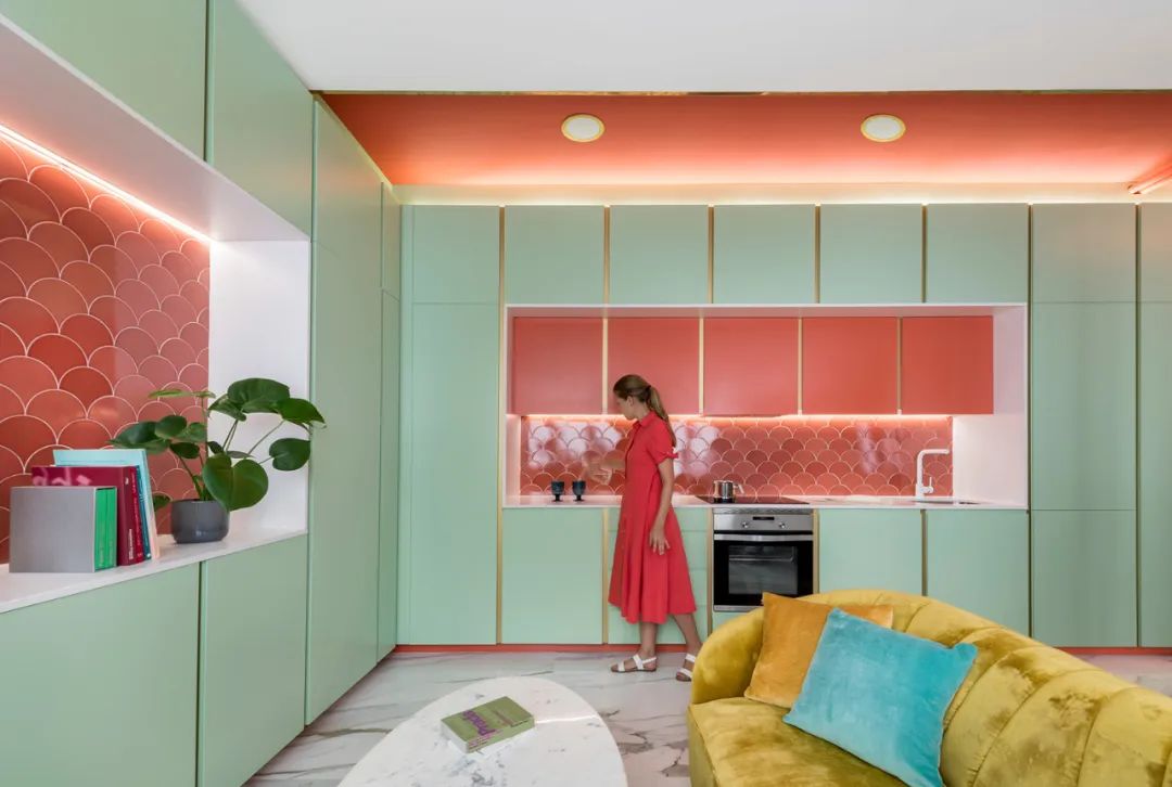 色彩斑斓的 55㎡公寓丨西班牙马德里丨OOIIO 建筑团队-12