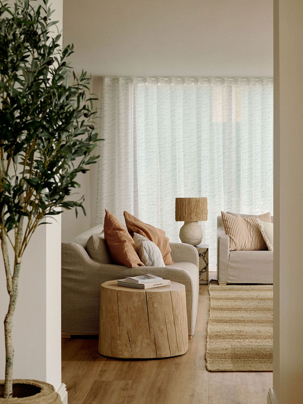 英格兰海滨度假小屋的宁静内饰设计-4