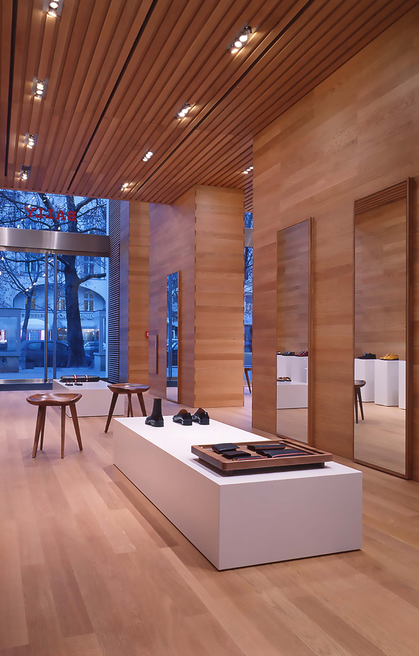 Bally柏林旗舰店丨德国柏林丨MACH Architecture,Bassam Studio-15