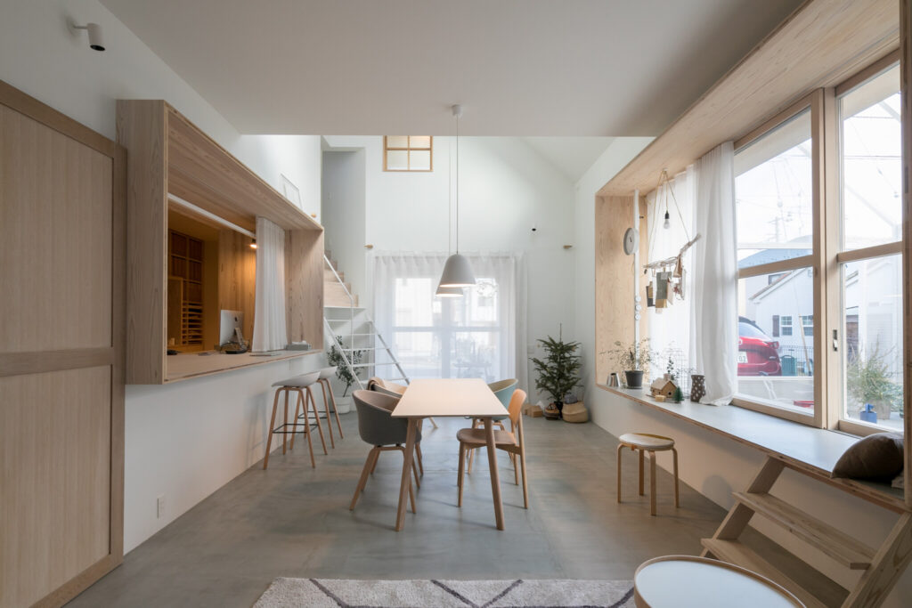 職住一体の建築家の自邸　ゆるやかに居場所をつなげ、仕事と生活の場をひとつに | Architecture | 100%LiFE-0