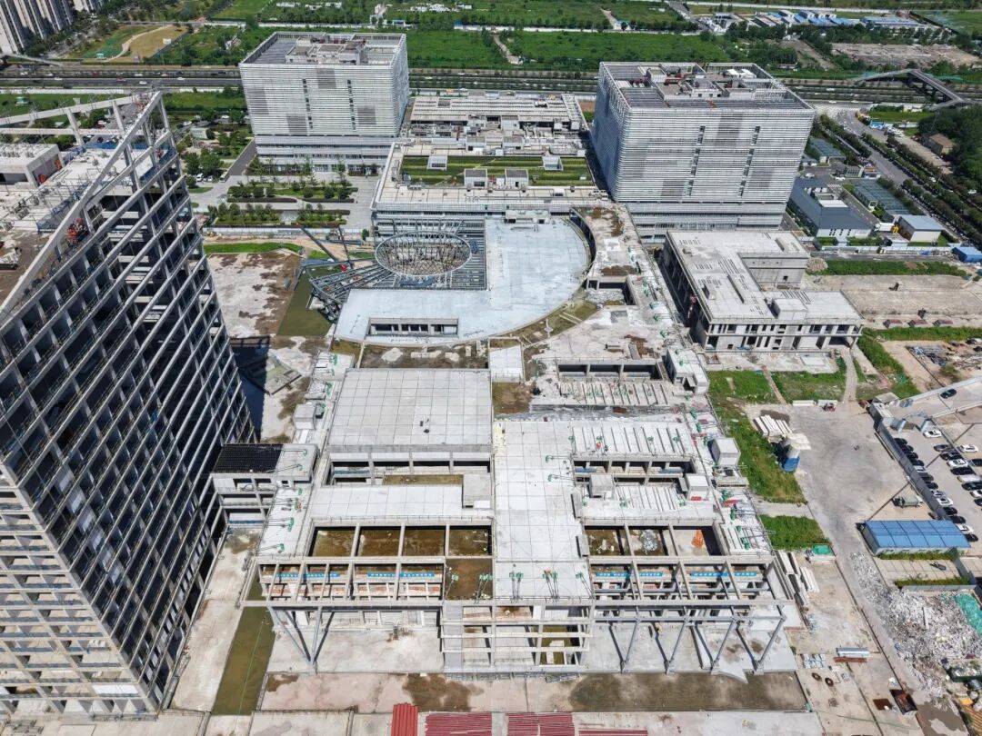 家门口的新医院刷新“进度条”！南京鼓楼医院江北院区二期项目幕墙工程即将全面启动-6