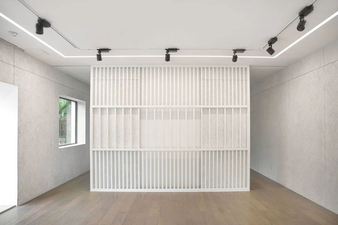 设理设诚 Design：21画 - ZENS T-7