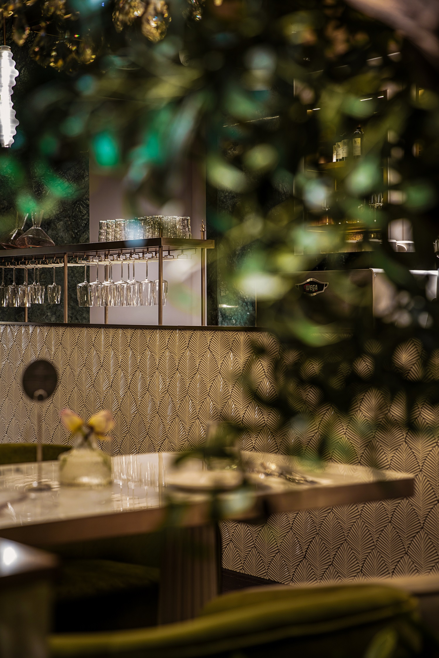 森榄•漂浮露台西餐厅丨中国重庆丨重庆顺意装饰公司-22