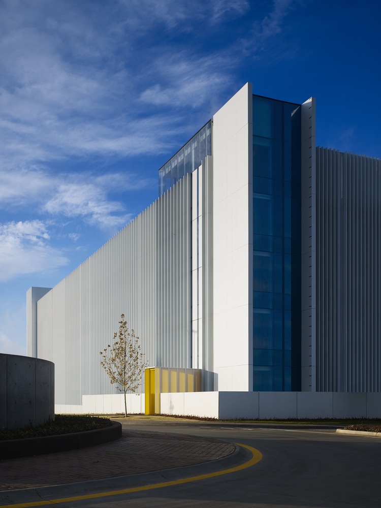 Chesapeake Car Park 4  Elliott + Associates Architecs-50