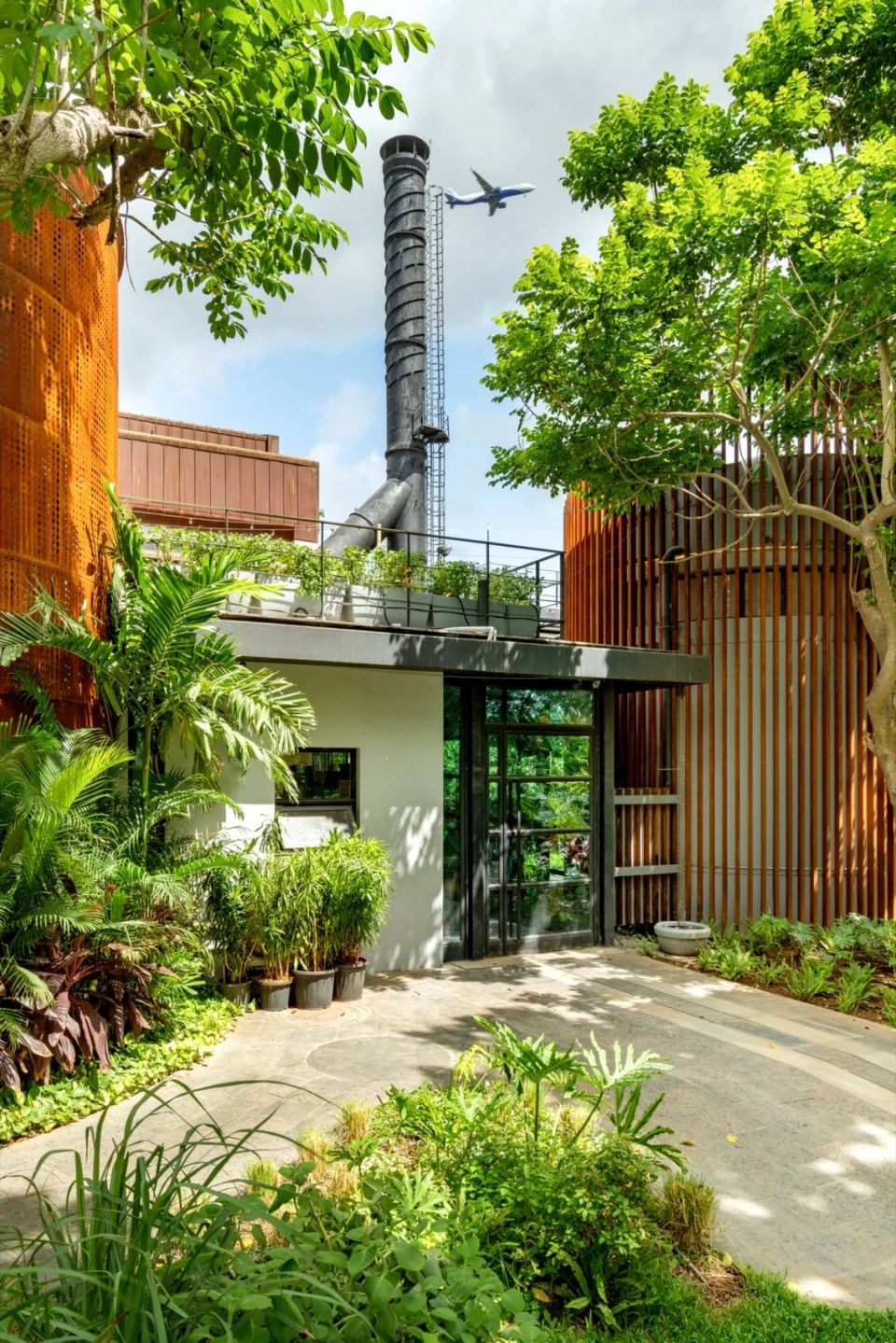 啤酒花园丨印度丨Studio Lotus 与 Studio Vikhroli 合作-7