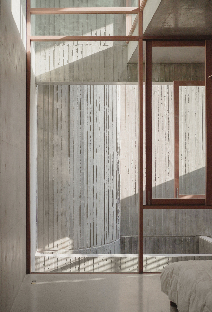 Vertical Tube House - Kam and Ly House / HGAA + Jien Jun + naïve practice + Taewon Park-36