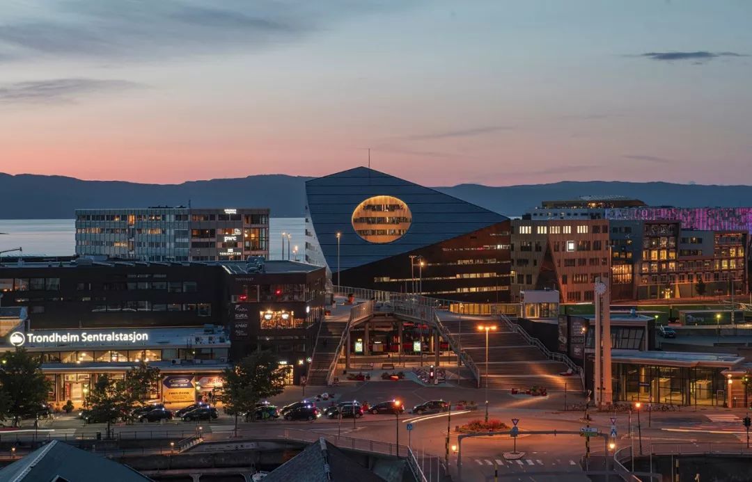 2019 全球创意办公空间盘点,惊艳的不仅仅是设计!-168