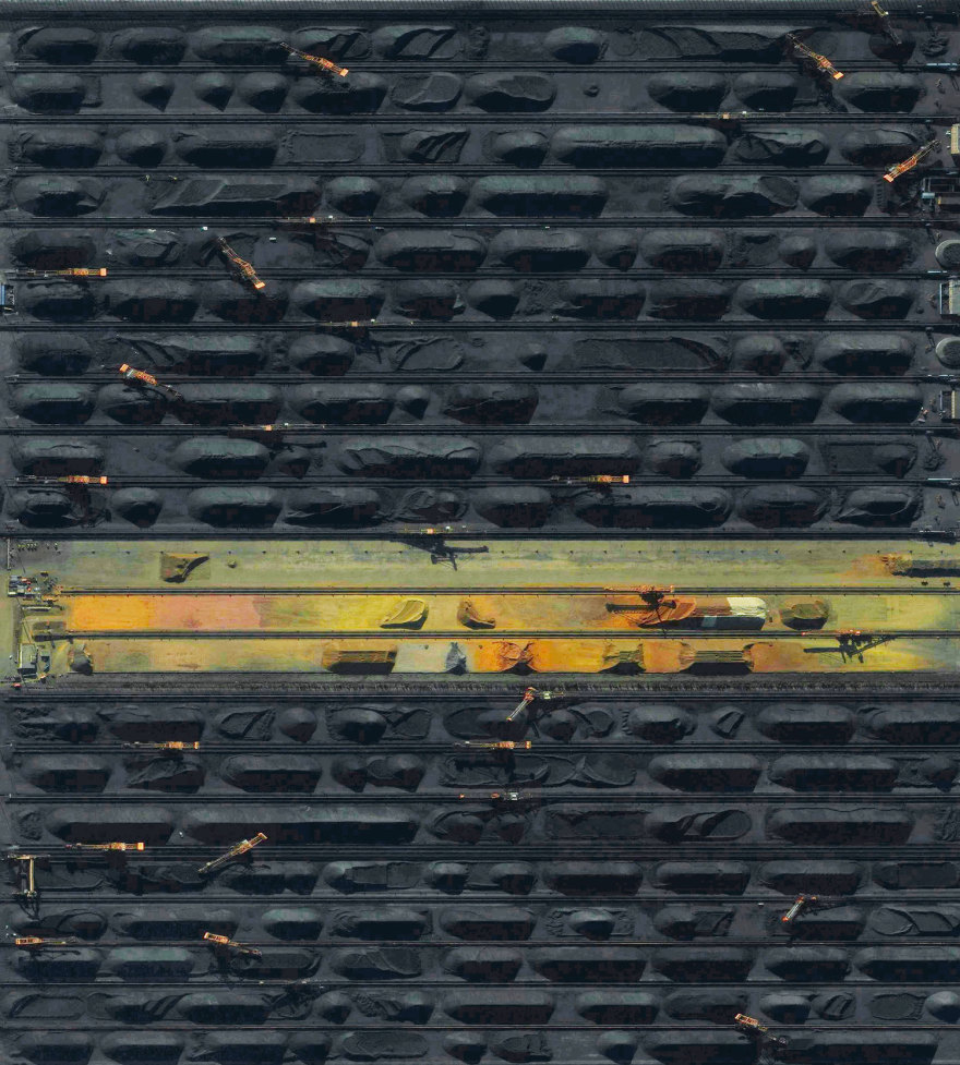 Spectacular Aerial Photography Welcomes Us to 2018-45