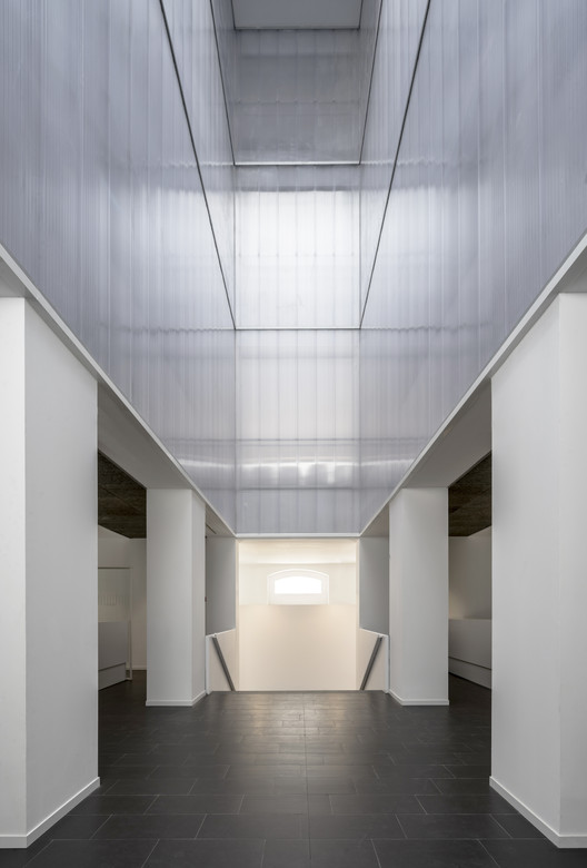 西班牙 Palencia 司法宫殿修复-47