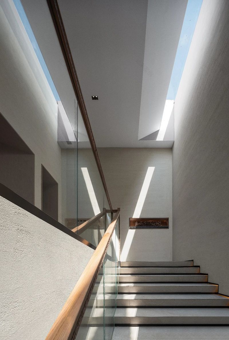 厦门建发·海玥和鸣营销中心 | 现代简约遇上东方美学-15