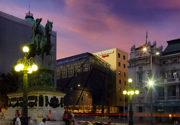 贝尔格莱德市中心万怡酒店-0