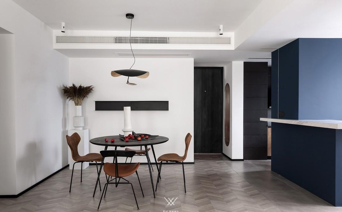 极简空间中的情感表达与治愈元素-15