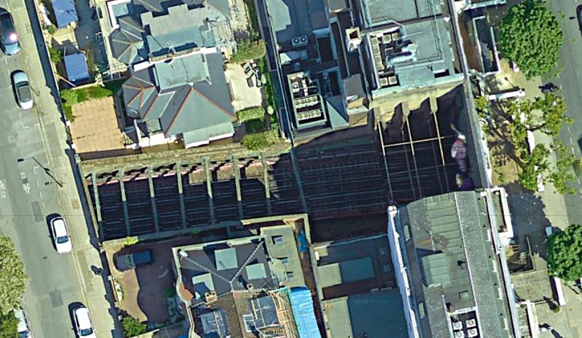 伦敦莱斯特花园“假房子”建筑项目丨英国伦敦-5