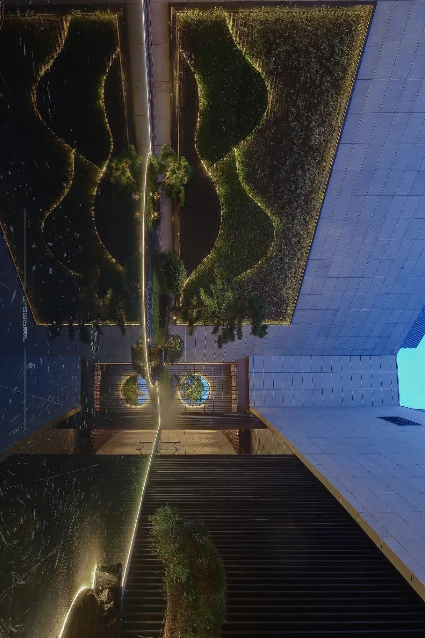 南京长江之舟华邑酒店中庭 | 融山水之景,显古典园林之美-48