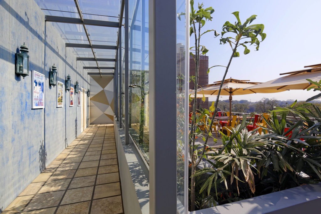 由于不清楚这个特定词汇 Alufit 所指的具体场景和专业领域，难以给出准确翻译这里暂时提供错误提示，它可能是一个商标名、产品名等，需要更多背景信息才能唯一准确地进行翻译 丨印度班加罗尔丨FADD Studio-26