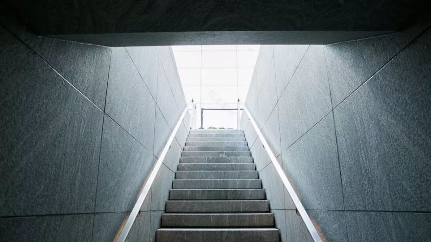 iPhone越来越"丑", 苹果店却越来越美-136