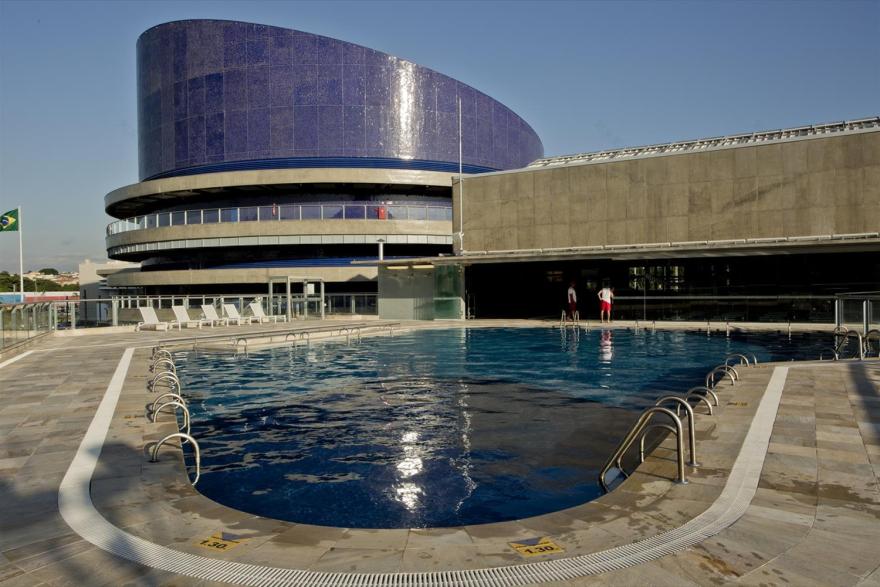 巴西 Sesc Jundiaí运动中心 | 绿色环保与现代设计的完美结合-3