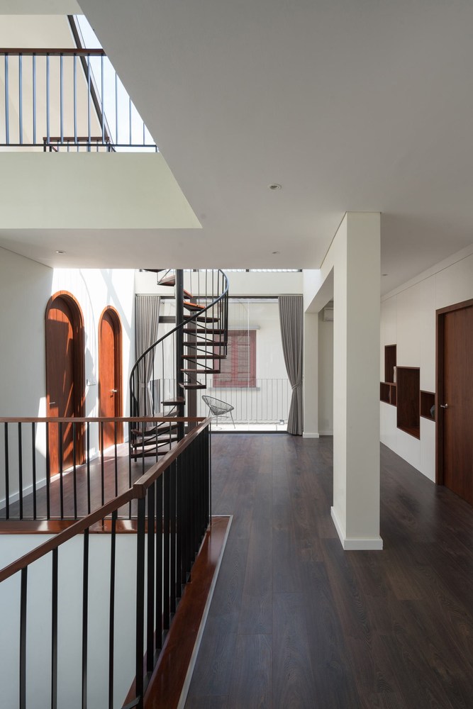 越南城市角落别墅 | 现代风格与自然景观的完美融合-59