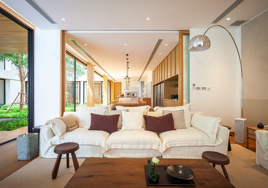 庭院内的对话丨泰国曼谷丨Black Pencils Studio-10