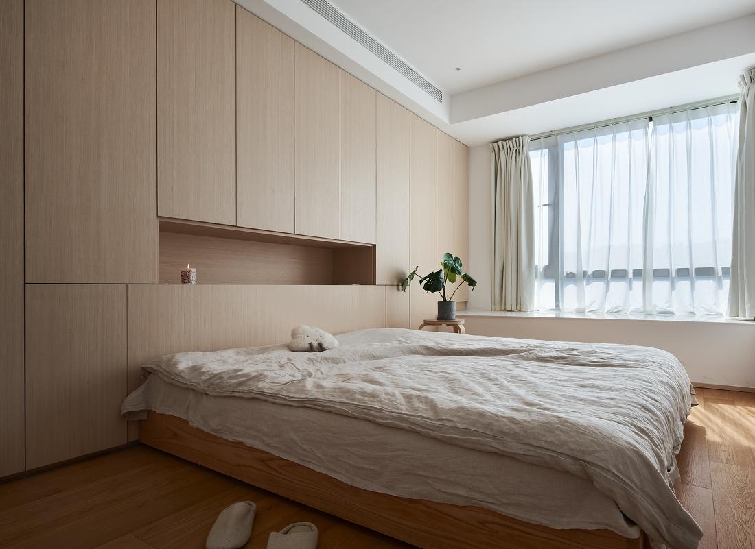 悠然自得 · 开放式餐厨与明亮客厅的断舍离生活美学-28