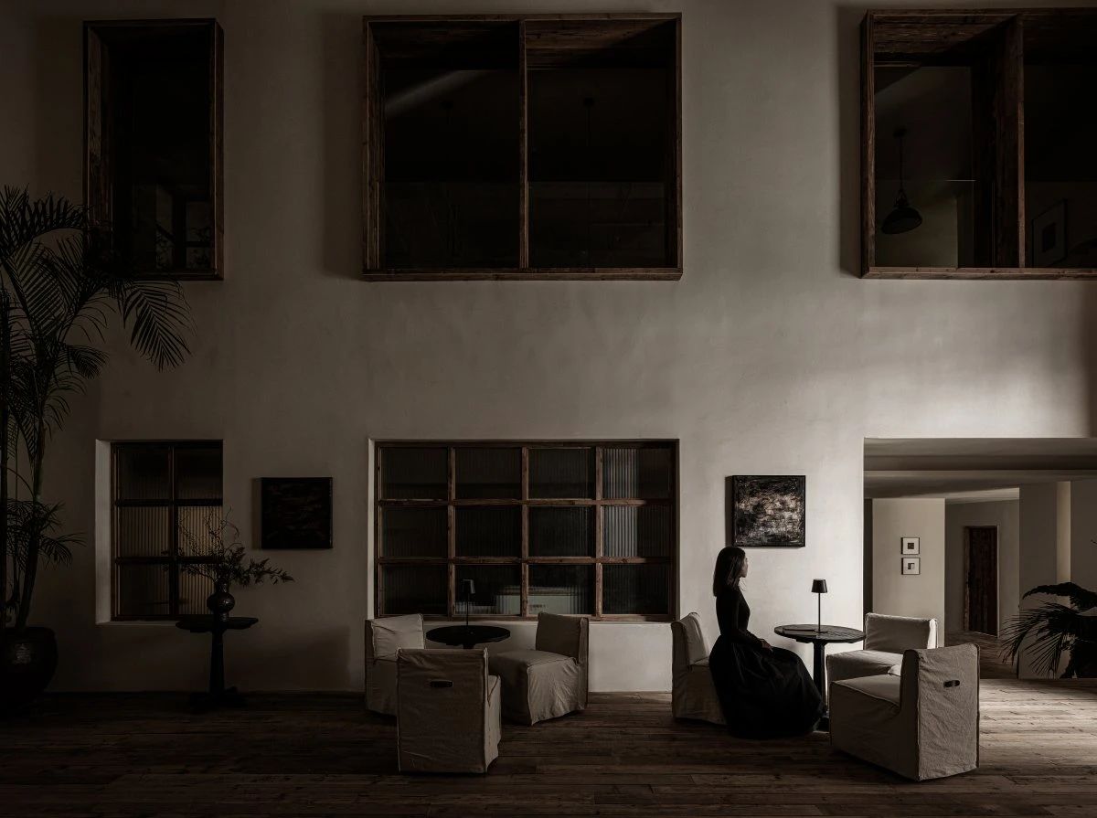 “静止”与“缓慢”的空间设计-17