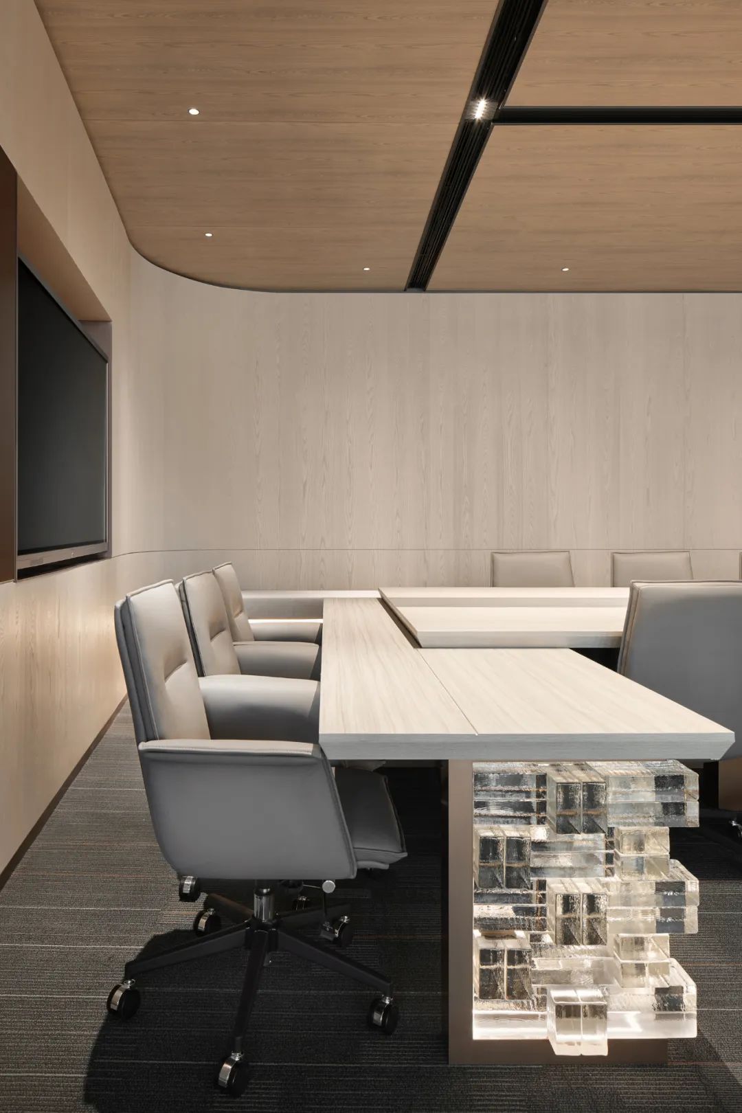 广州东塔 55 层基金总部丨中国广州-28