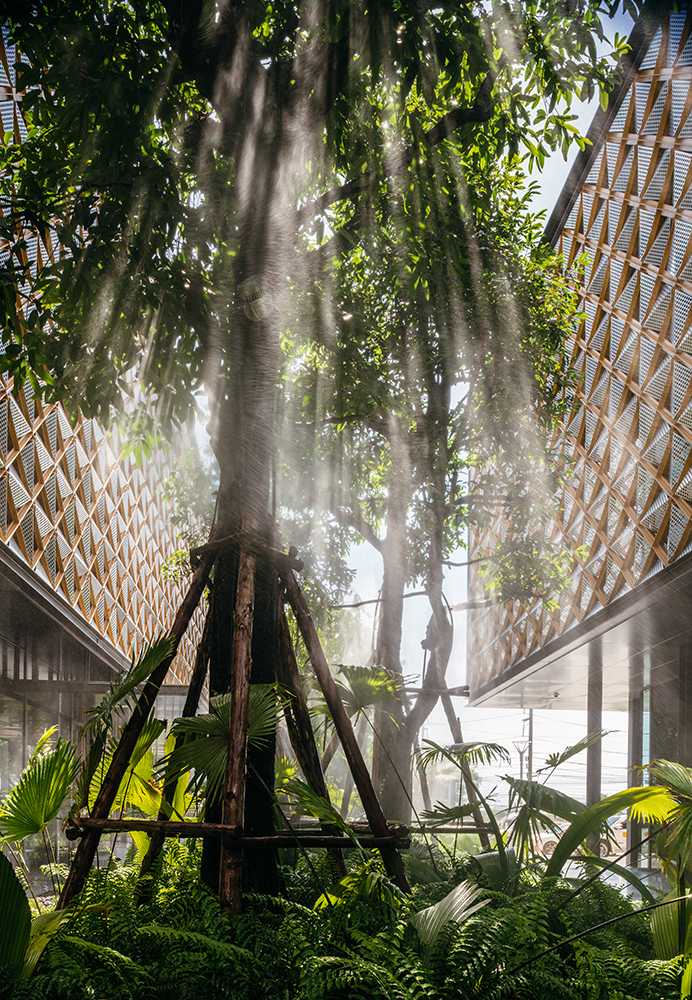 普吉机场王权免税店 KING POWER PHUKET BY a49-7