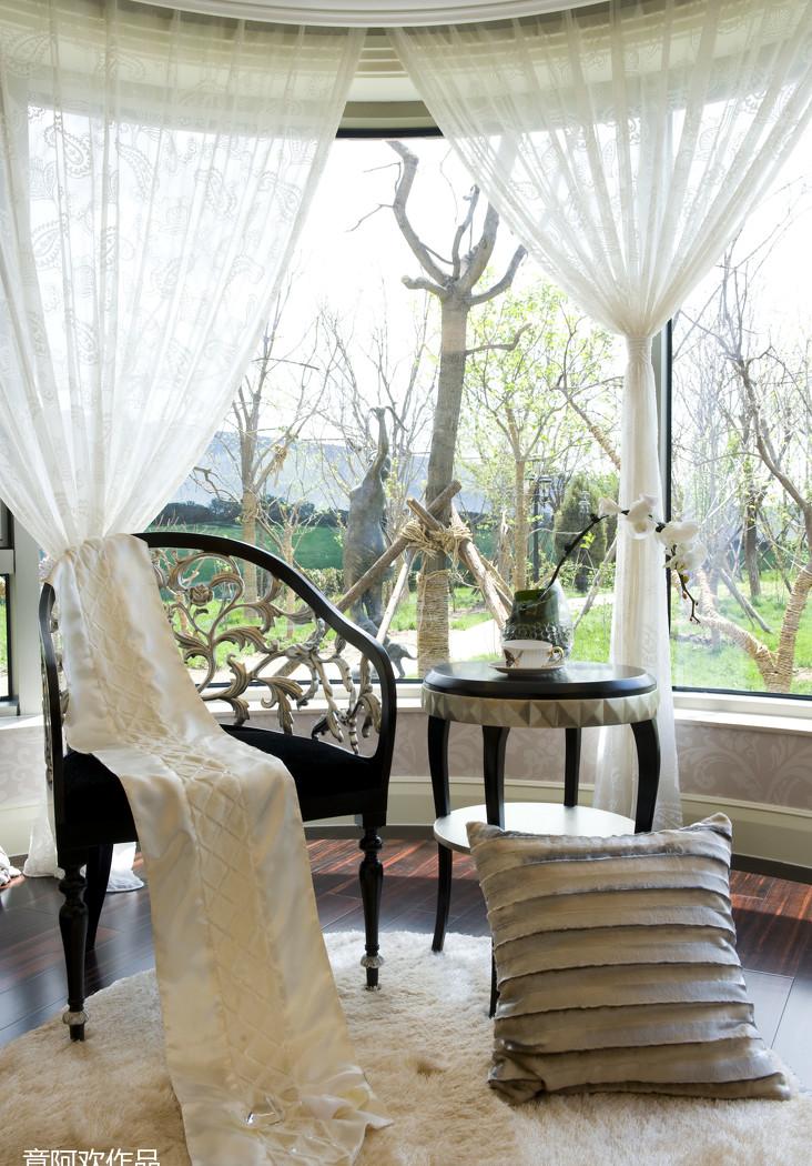 章阿欢丨平层丨高贵与素雅并存-12