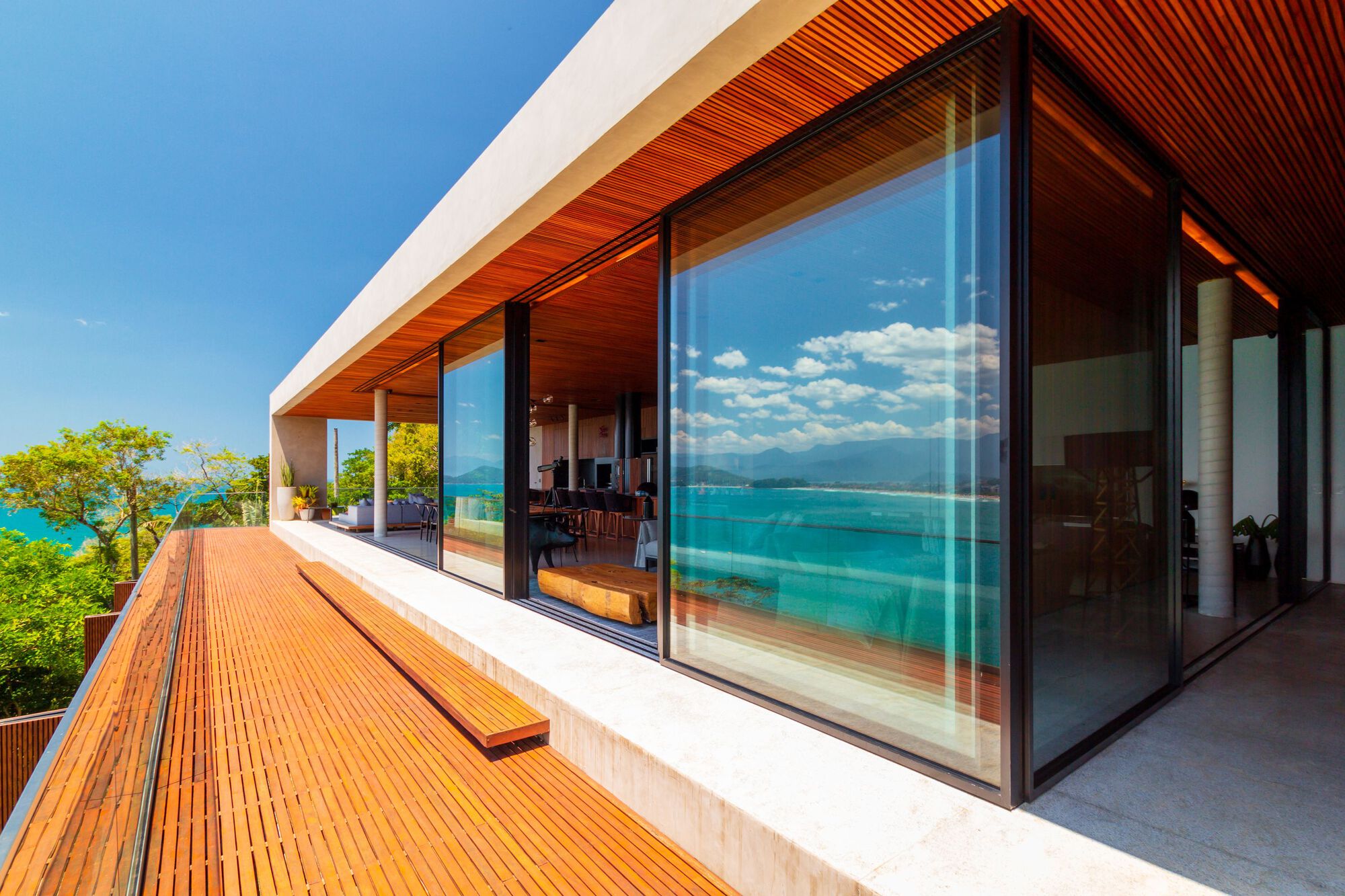 托尼尼亚斯之家丨巴西丨24 7 Arquitetura-25