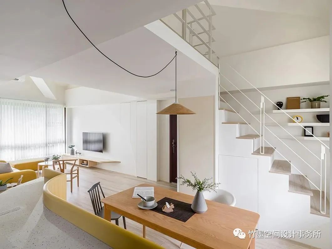 北欧风家居设计,色彩与甜蜜的梦幻之旅-20