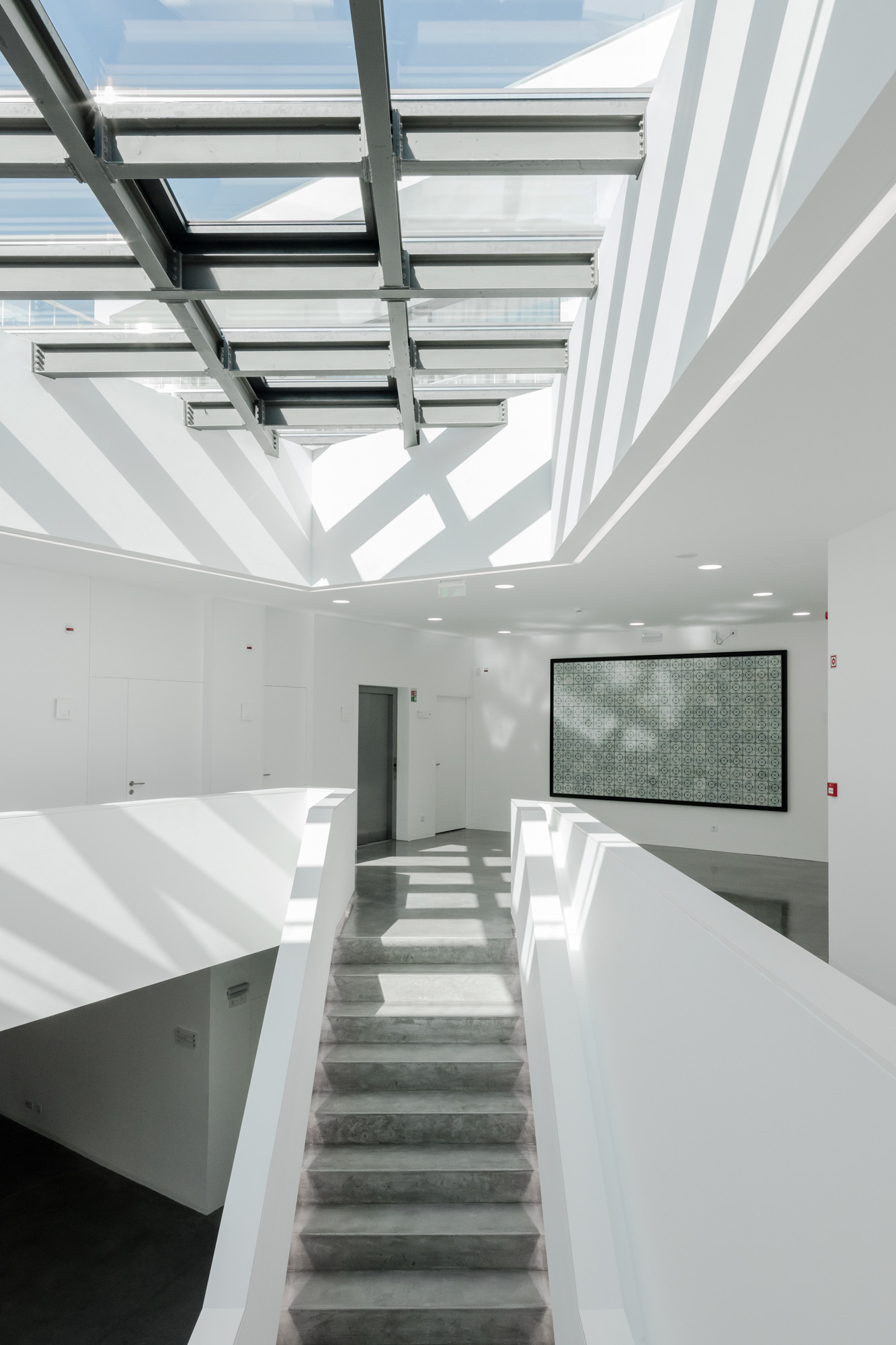 田园牧歌,莫什卡维迪的宗教中心,葡萄牙 / Plano Humano Arquitectos-99