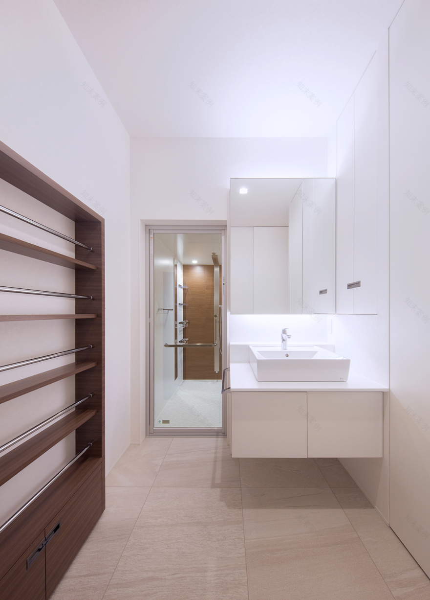 N10 House | 带观景露台的现代私人住宅-39