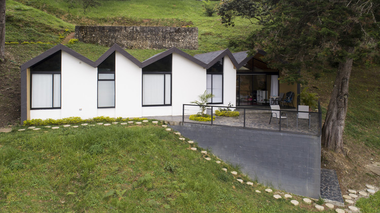 Lake Cottage artek-22