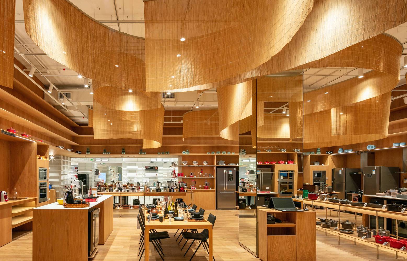 巴西 Fast Shop Lifestyle Ibirapuera 旗舰店,家的感觉与创新设计-6