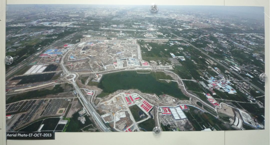 《上海迪士尼·明日世界》 | 圆滚滚的米老鼠,尖端设计的奇幻城堡-7