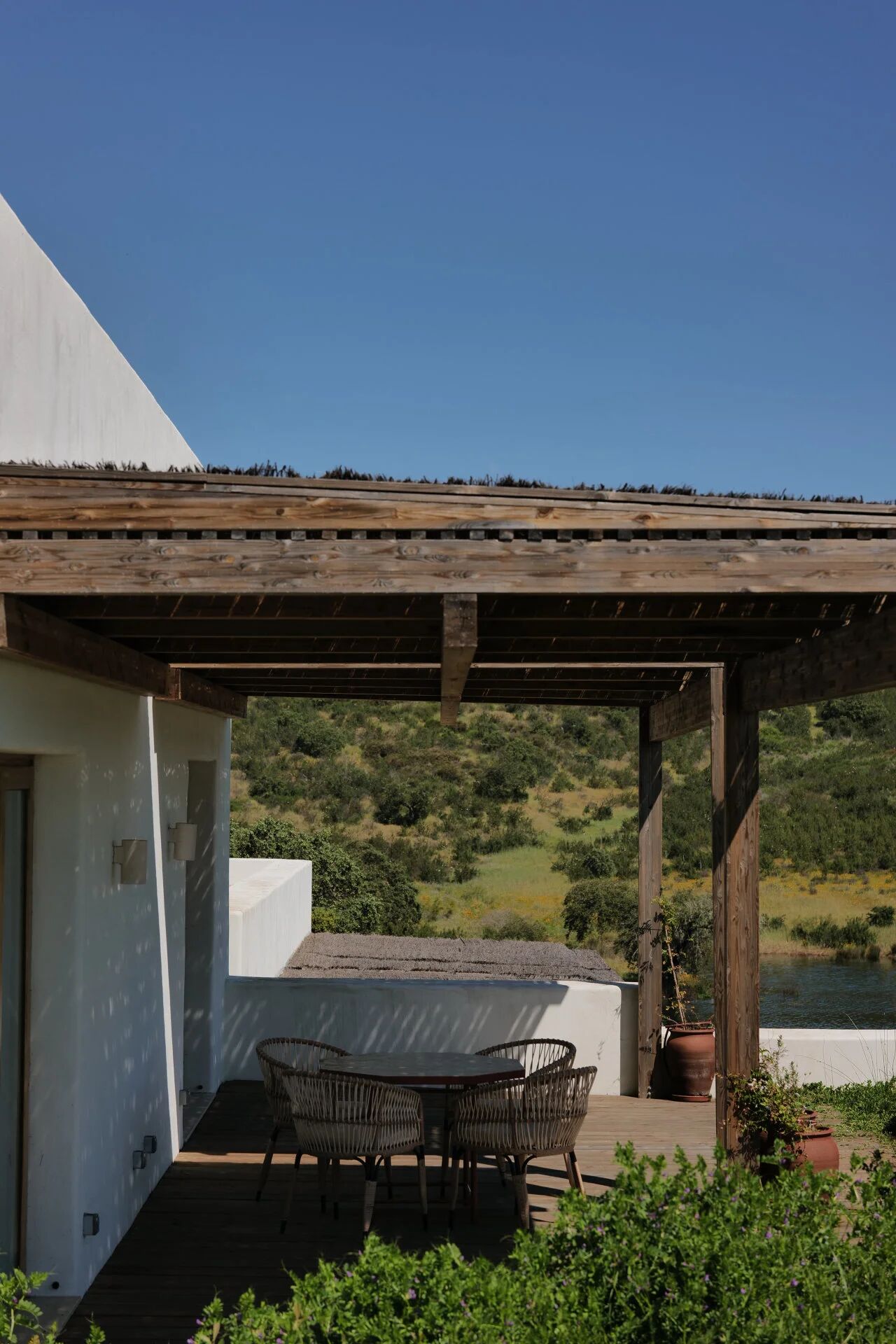 葡萄牙名厨 José Avillez 湖畔居所 Casa Nossa丨Joana Astolfi 与 Studio Astolfi 团队-44