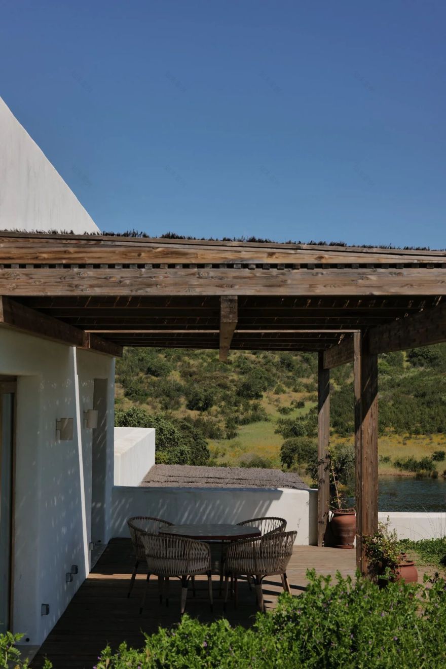 葡萄牙名厨 José Avillez 湖畔居所 Casa Nossa丨Joana Astolfi 与 Studio Astolfi 团队-44