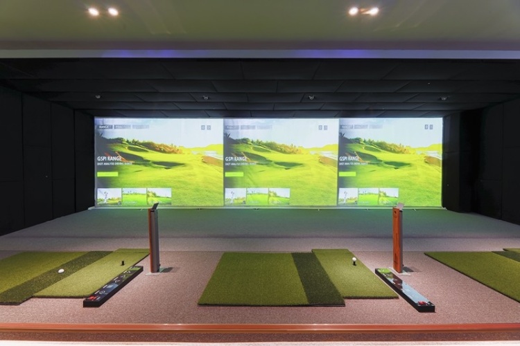 180 度全景高尔夫练习场 | 现代简约的室内设计魅力-6