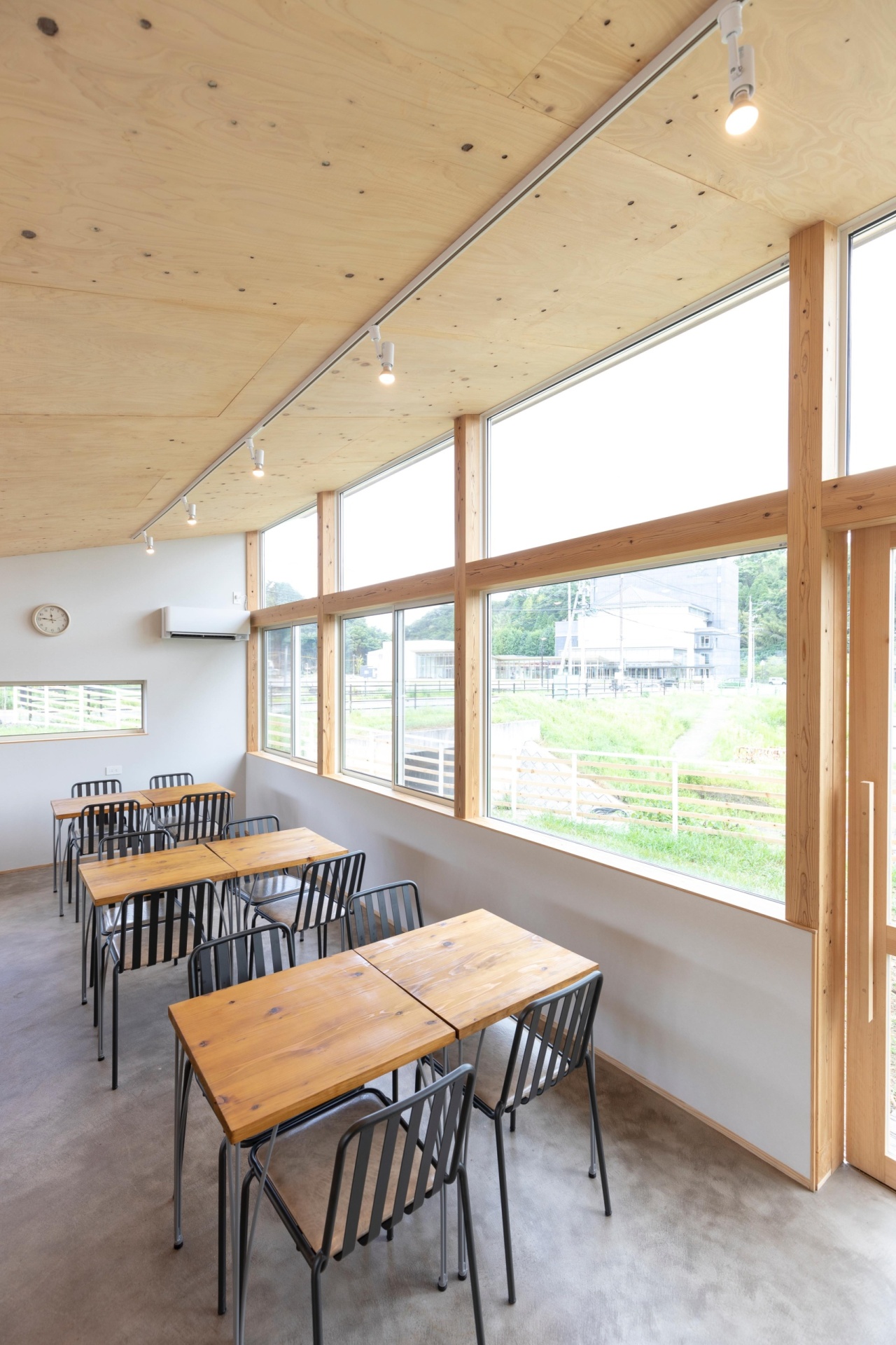 Caprices（カプリセス）-0