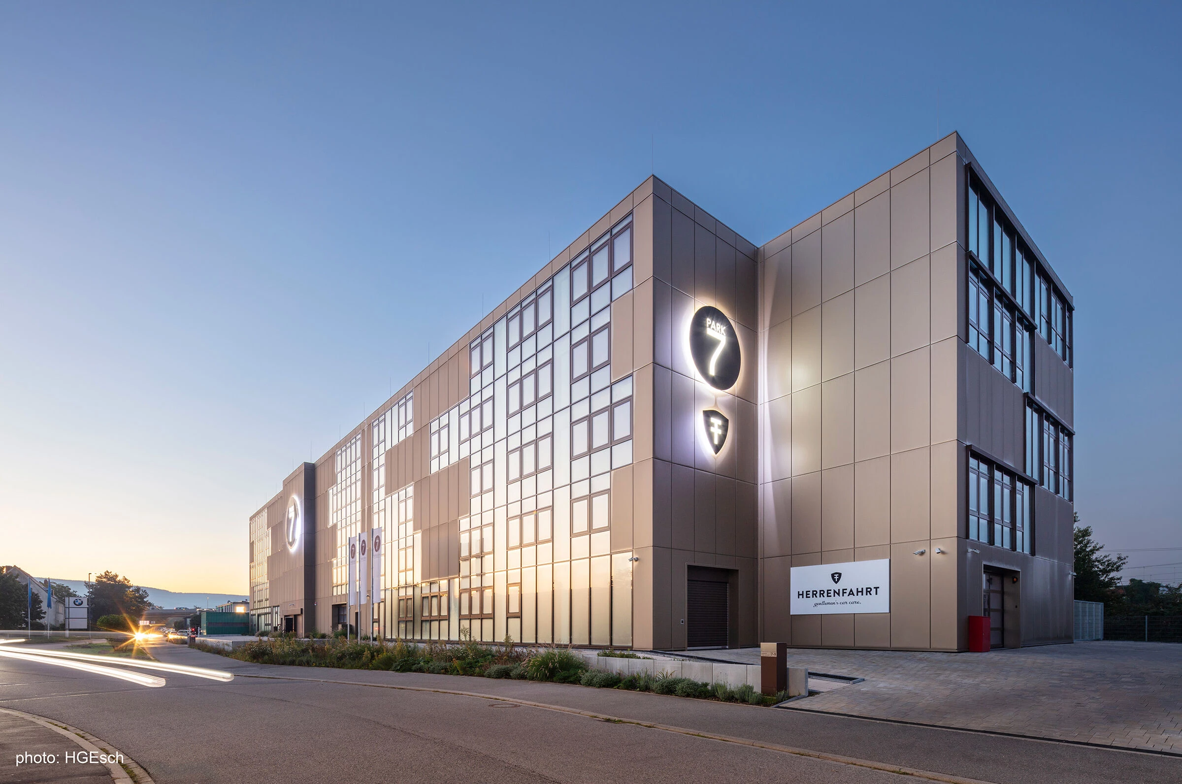 PARKSEVEN,停车场-15