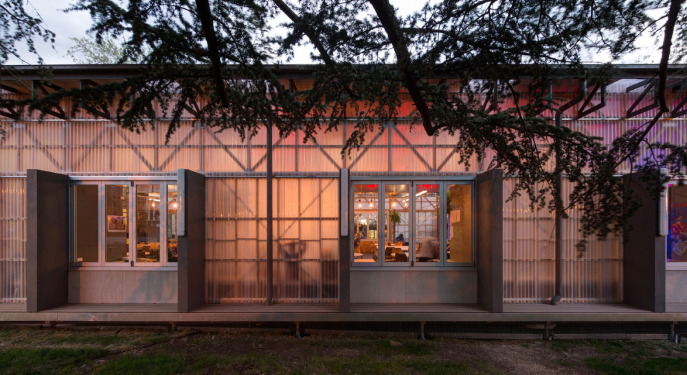 澳大利亚国立大学临时聚会村-11