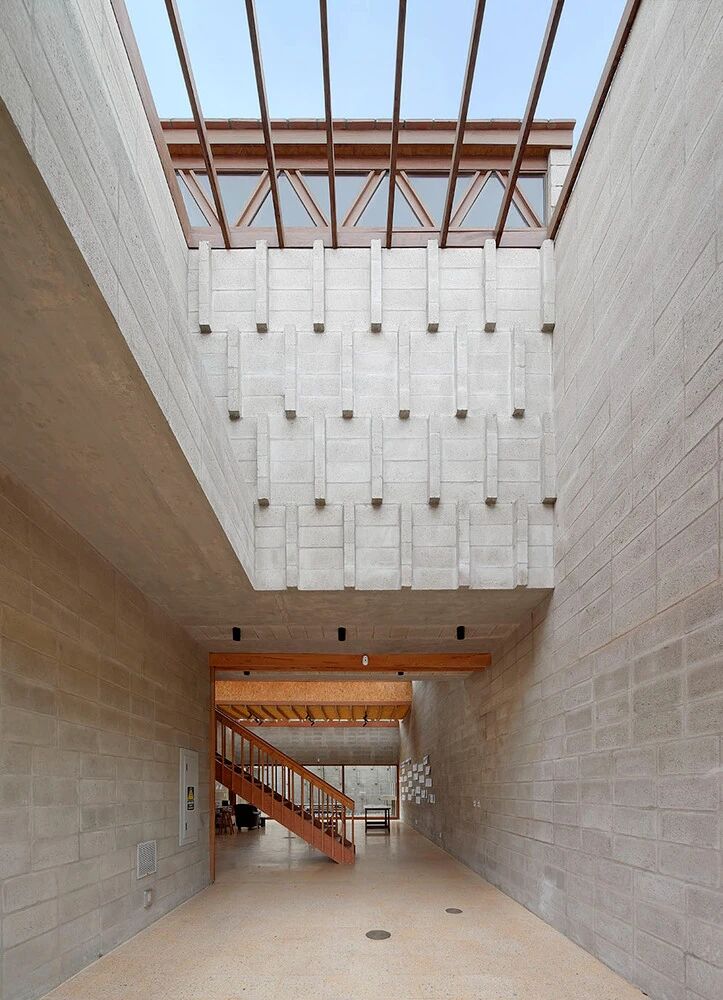 这才是摄影工作室!198㎡里藏了2个庭院,风与光都是免费的素材-7