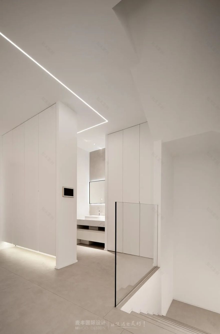 MHOO|新湖菲林500㎡极简风:空境之美,力量的克制-16
