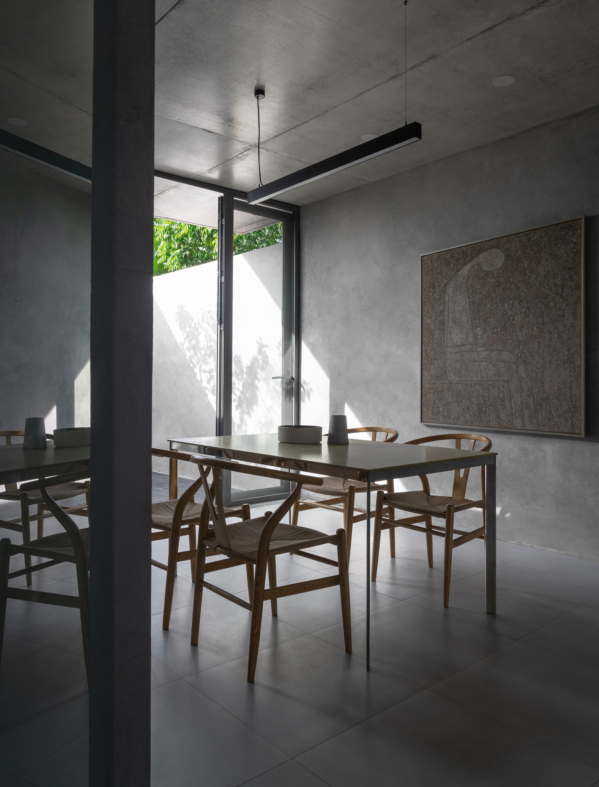 河内小型家庭住宅设计 | 双庭院通风,室内外融合-18