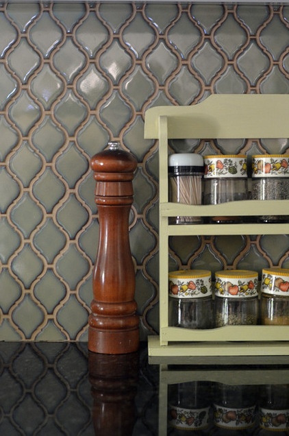 My Houzz: A Pay-It-Forward Kitchen Remodel in Dallas  -  Decor Ideas-44